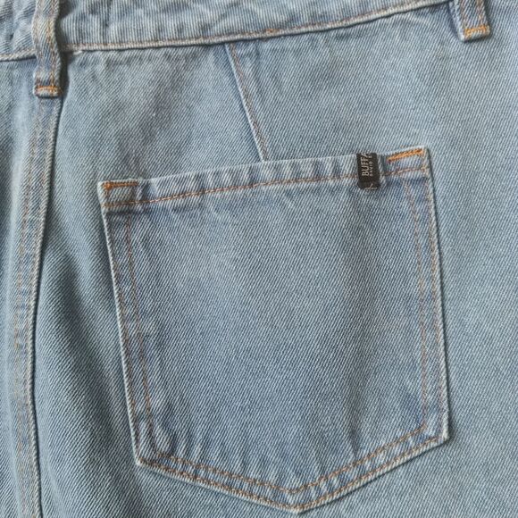 Buffalo David Bitton Button Front Embroidered Floral Denim Skirt Size 30 Waist - Picture 12 of 12